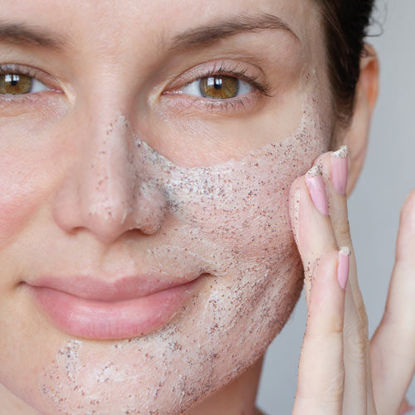 Picture of Gesichtsbehandlung Skin AGE